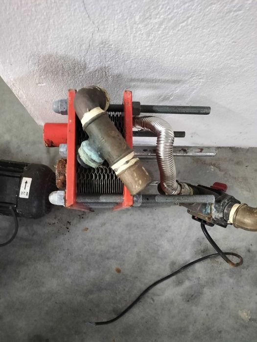 Motor electrico + bomba de piscina e permutador de calor
