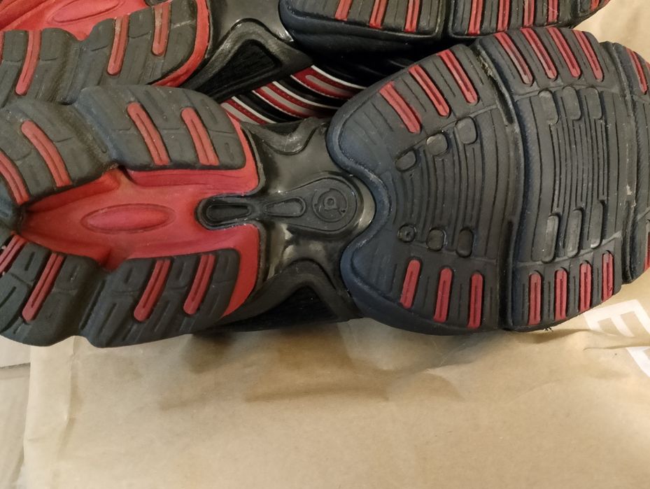 Кроссовки Adidas р 42