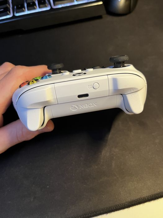 Pad do grania Xbox Series S/X