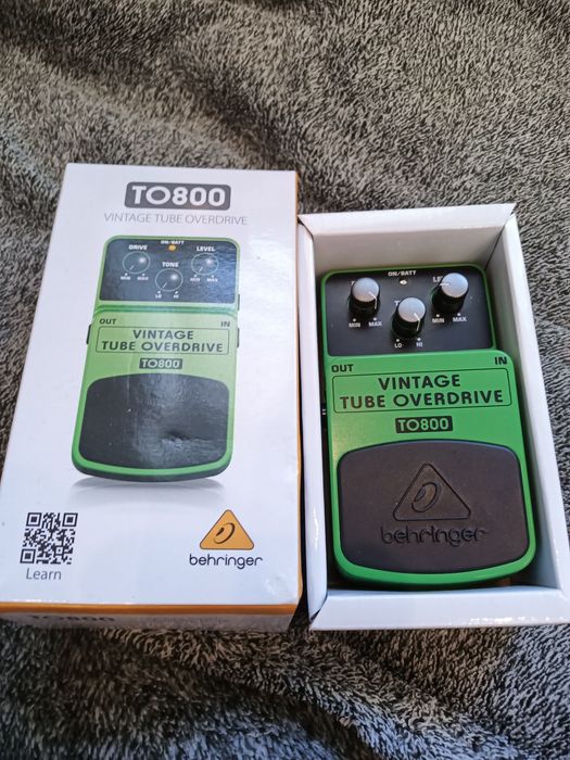 Efekt gitarowy Behringer TO800 Vintage Tube Overdrive