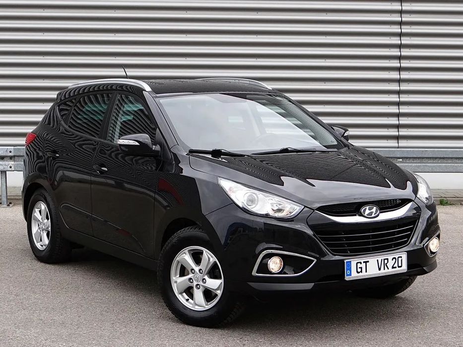 Hyundai ix35 FULL OPCJA Pół Skóry Nawigacja KAMERA COFANIA KeyLess Tempomat Czujnik