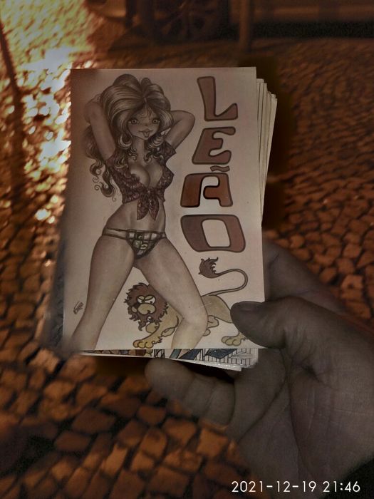 Postais antigos com desenhos eróticos dos signos