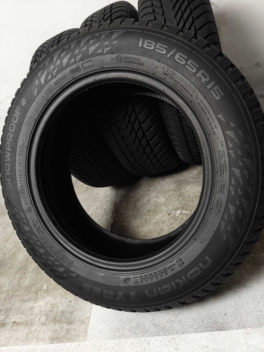R15 185 65 шини зимові 24р Nokian Snow Proof 2 як нові Фінки