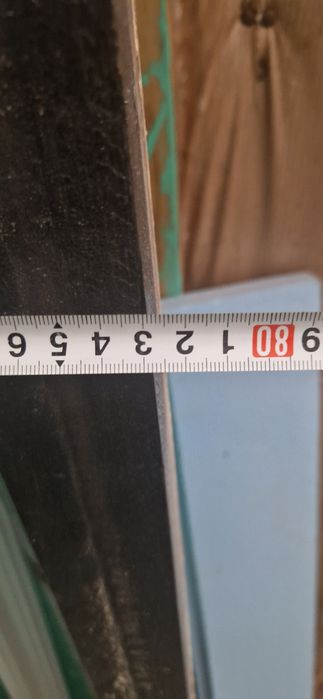 Продам металеві вхідні двері