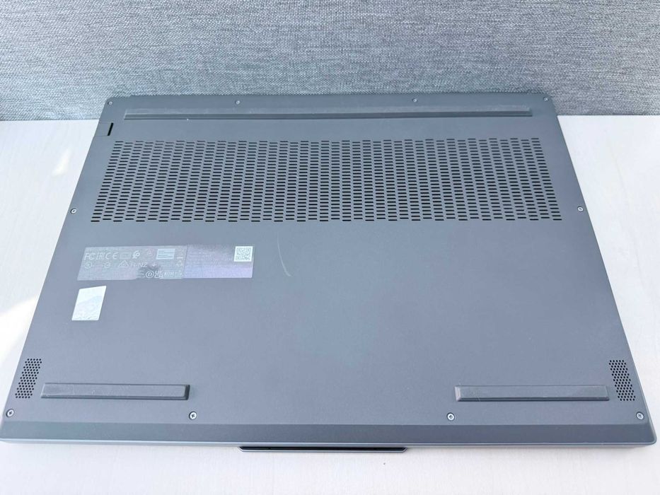Lenovo Legion 5 i7 RTX 4060 165Hz Gwarancja Premium Care do 2028