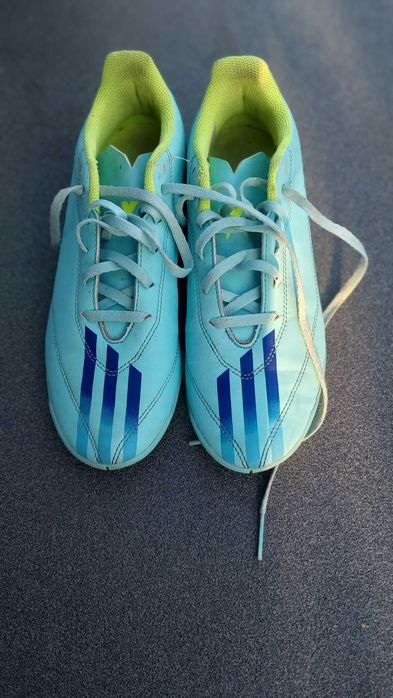 Buty halówki adidas 38