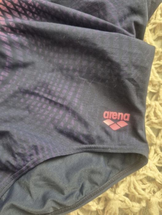 Спортивний купальник Arena