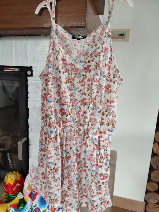 Kombinezon letni w kwiatki XS BIK BOK