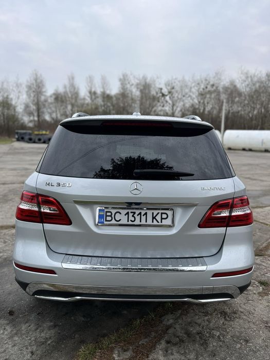 Mercedes-Benz ML350
