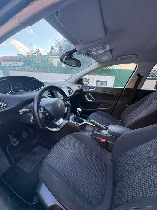 Peugeot 308 SW 1.5 BLUEHDI ALLURE