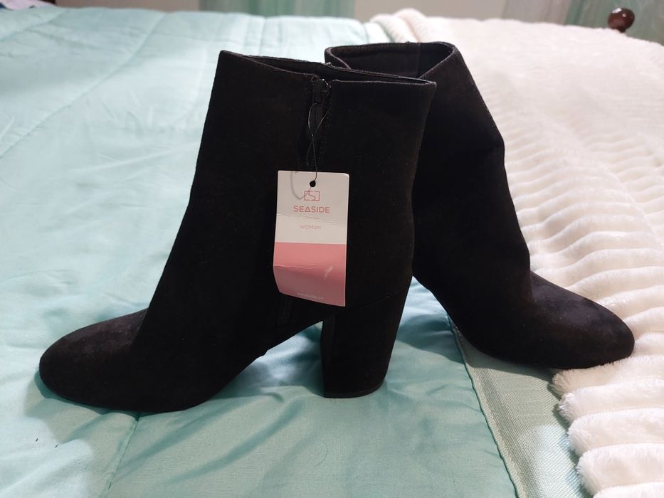 Botas novas 38 com etiqueta