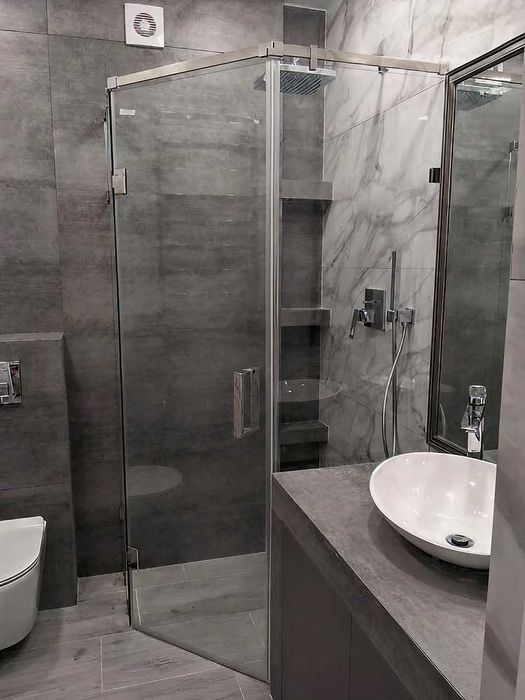Оренда 1 кімнатна . квартира, Угорська, 700 $