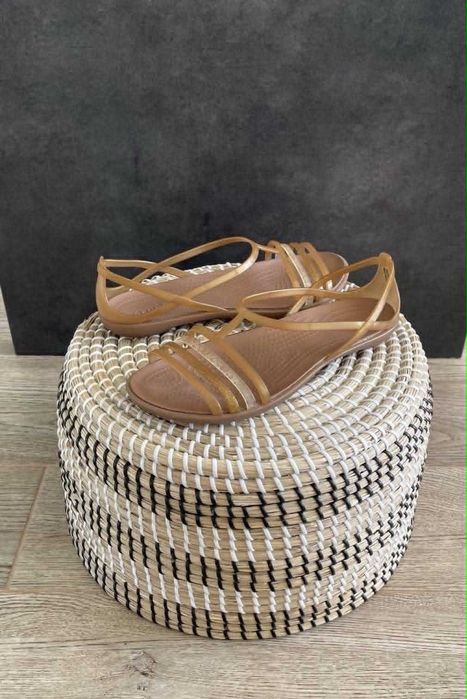 Crocs sandały Isabella Sandal Bronze W8 38/39