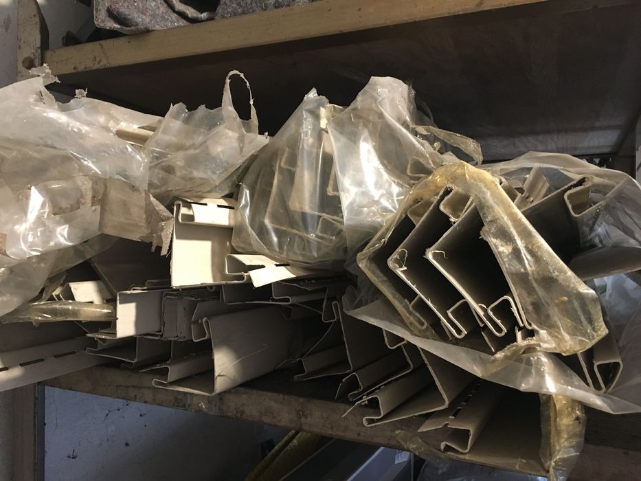 VOX siding boazeria listwy winylowe bezowy elewacja 44 sztuki