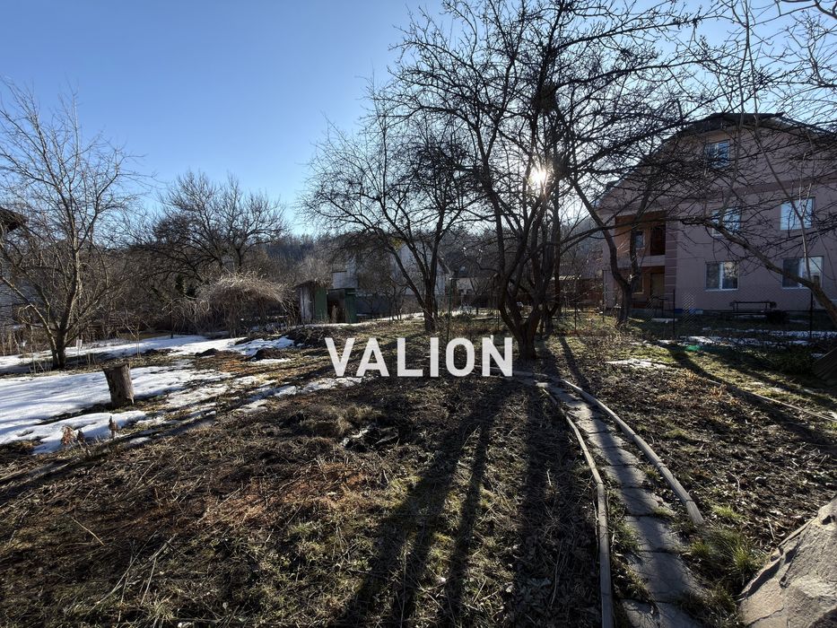Продаж дачного будинку с. Нові Безрадичі
