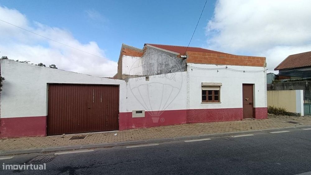 T3 Detached House for Sale