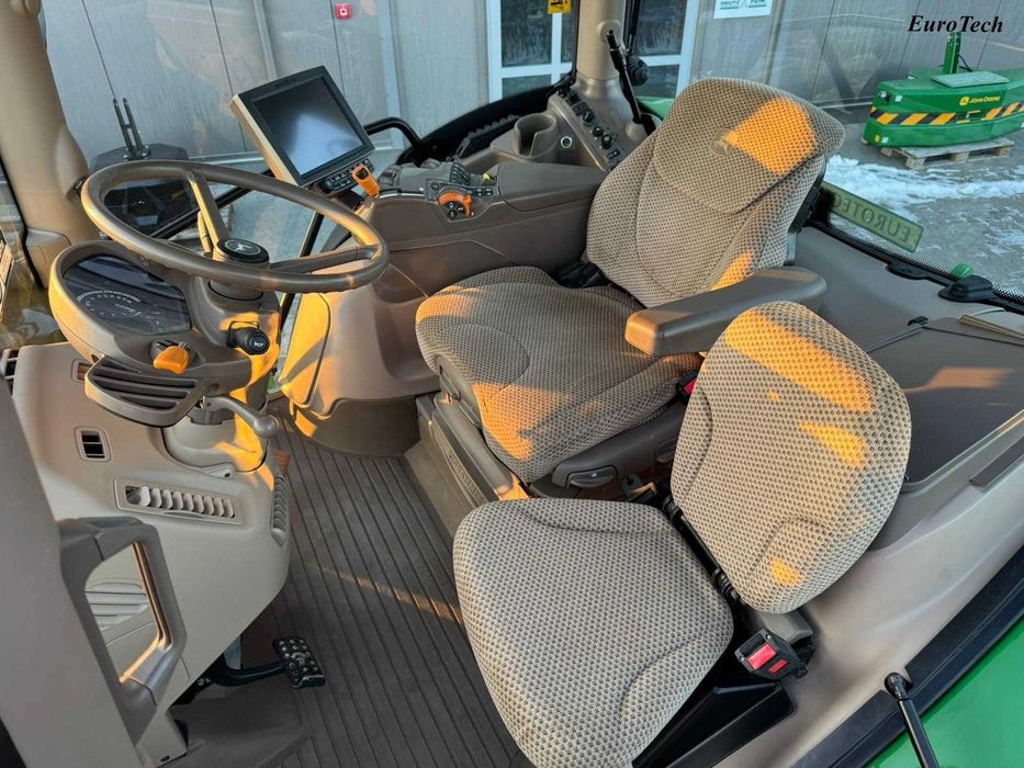 John Deere 6215r piękny egzemplarz import. 6250r 6195r GPS LED