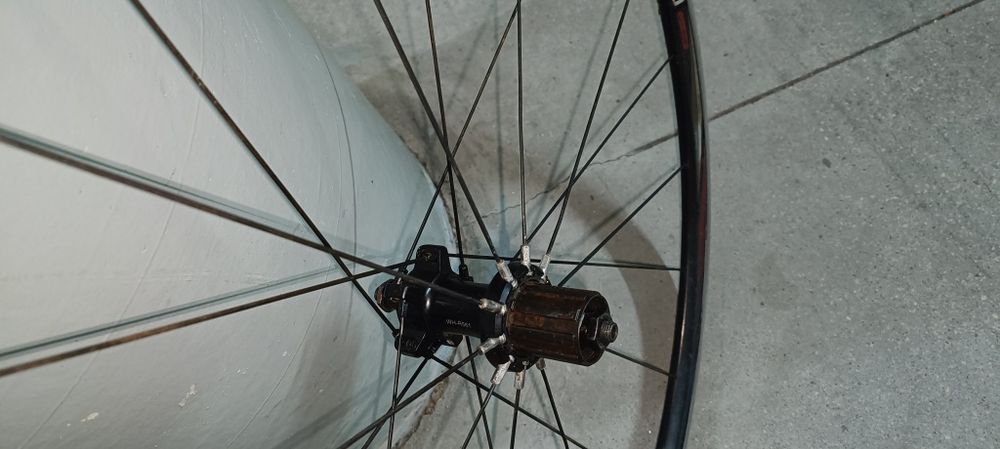 Roda Shimano Road Racing