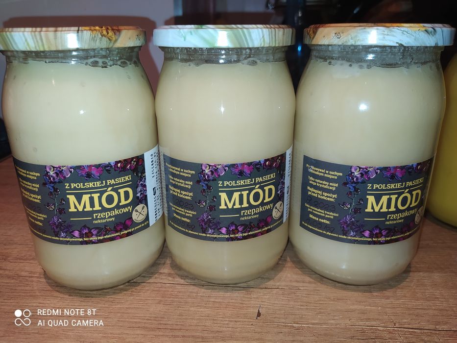 Miód rzepakowy 2023