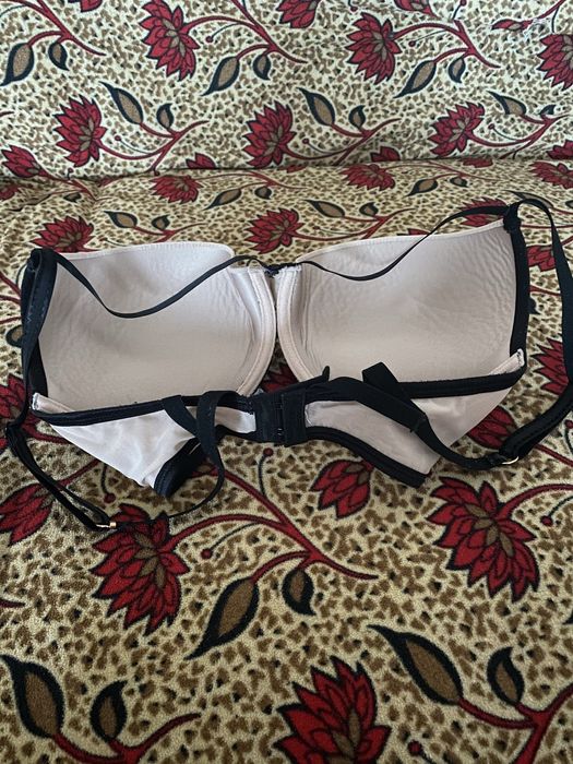 Biustonosz push up Britney Spears 65F