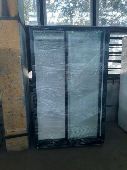 Холодильна шафа UBC extra large