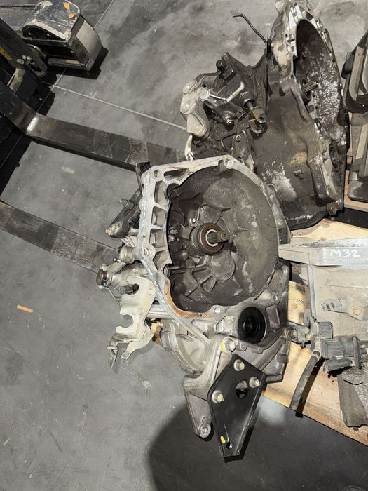 Caixa velocidade SUZUKI referência D13A