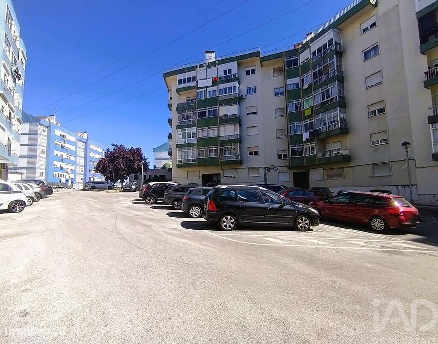 Apartamento T2 em Odivelas