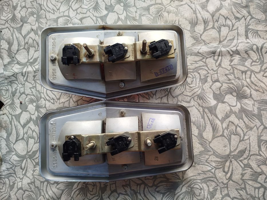 Продам нові задні фонарі Газ 24 виробництва СССР ціна за пару 4000