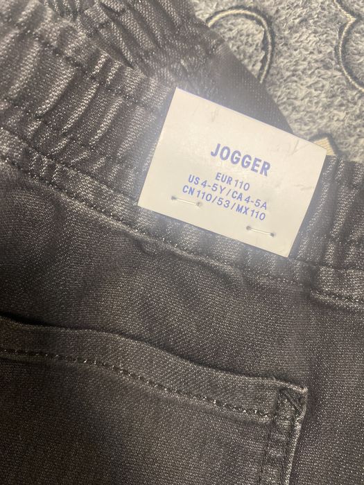 Продам штани нові