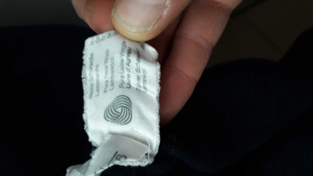 Светр 100 % вовна Boss німетчина