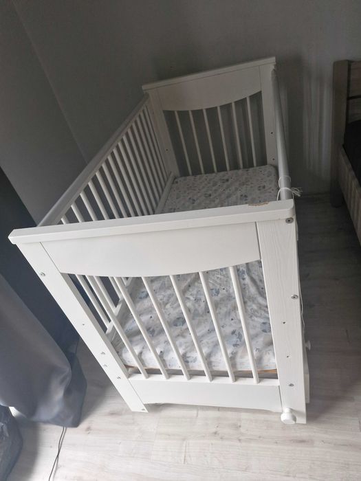 Lòżeczko dzieciece