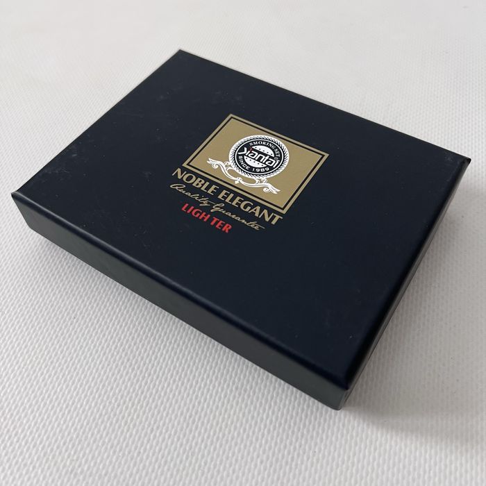 Набор безиновая зажигалка Kantai A8 + бензин форма Zippo