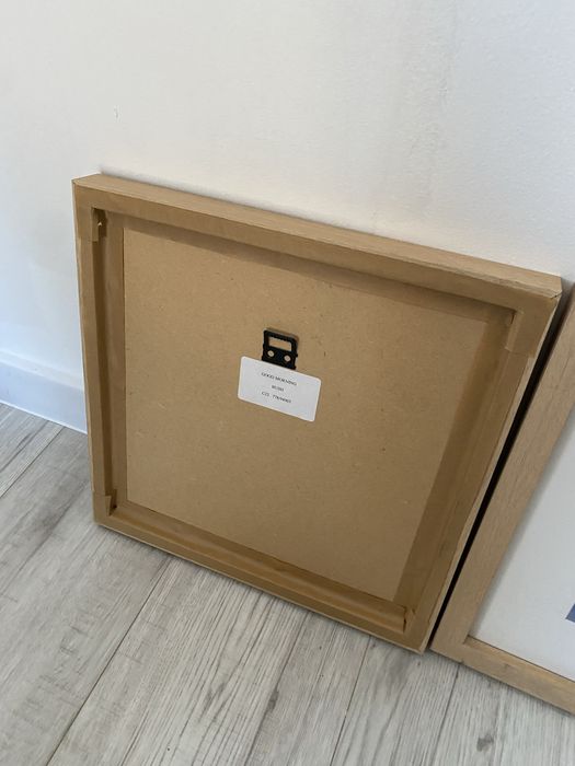 Zestaw 2 obrazów w drewnianej ramie