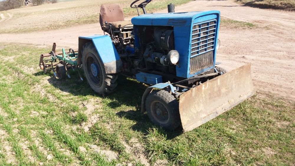 Саморобний трактор, двигун т25