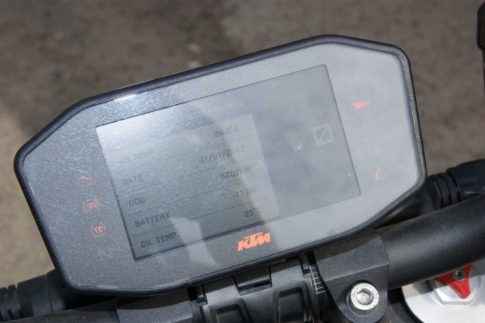 KTM 1290 super duke