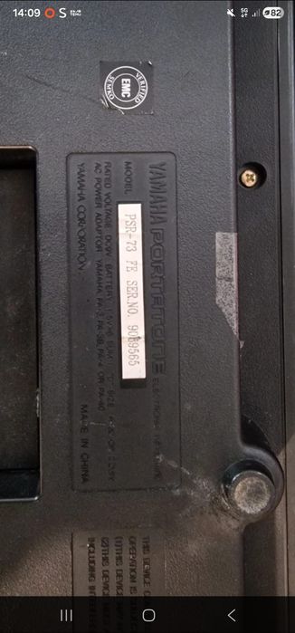 Teclado Yamaha PSR-73