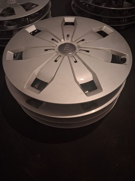 Oryginalne Kolpaki Audi Q2 16 cali