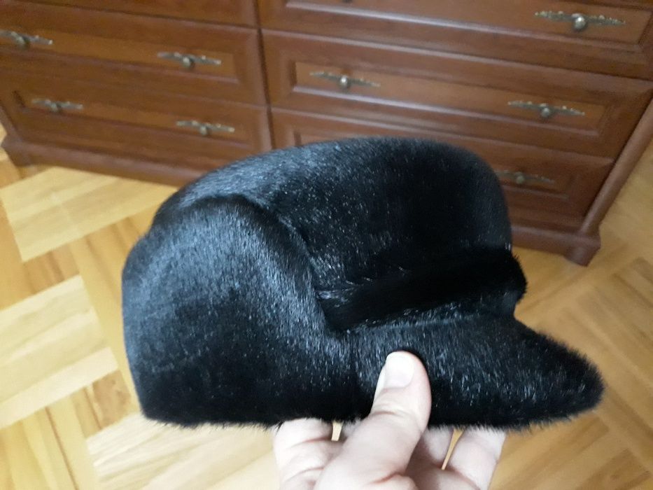 Продам НОВУ ЗИМОВУ шапку із нерпи. Новую шапку из нерпы.