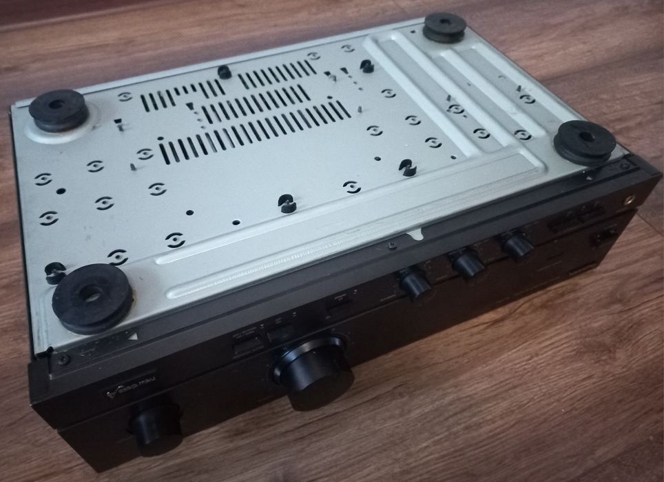 Усилитель Technics SU-610