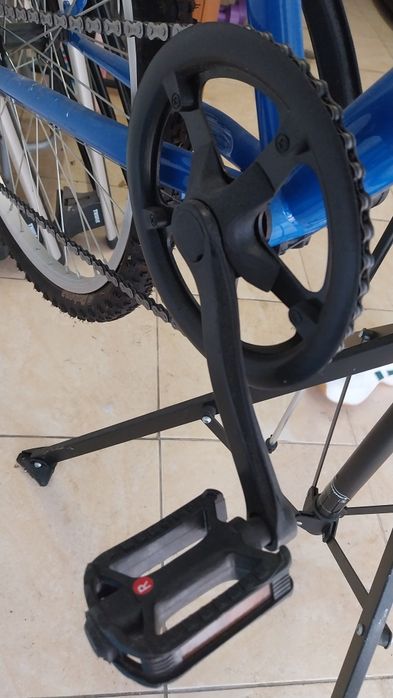 Bicicleta para adolescente nova
