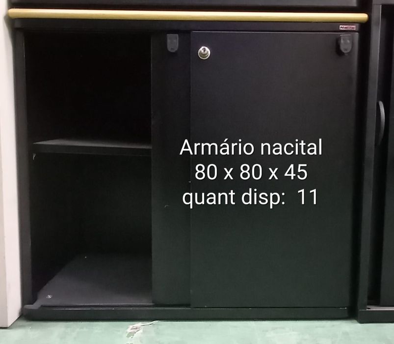 Armário metálico