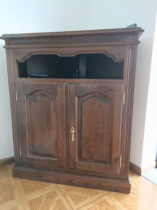 Móvel de Canto Madeira