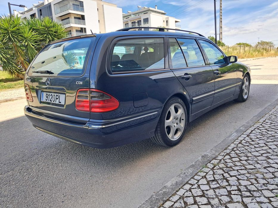 MERCEDES E 320 CDI carrinha 7 lugares automática