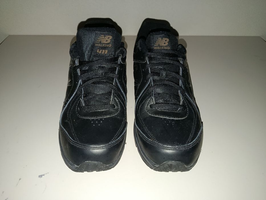 New Balance nr 44--28 cm