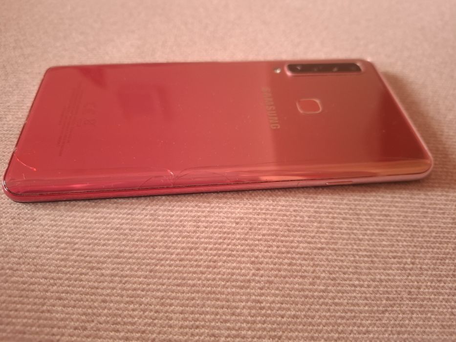 Smartfon SAMSUNG Galaxy A 9 2018