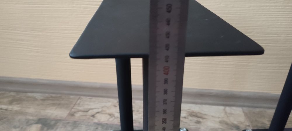 Підставки для колонок.