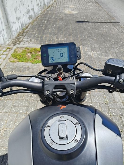 Mota Benelli 125 leocino