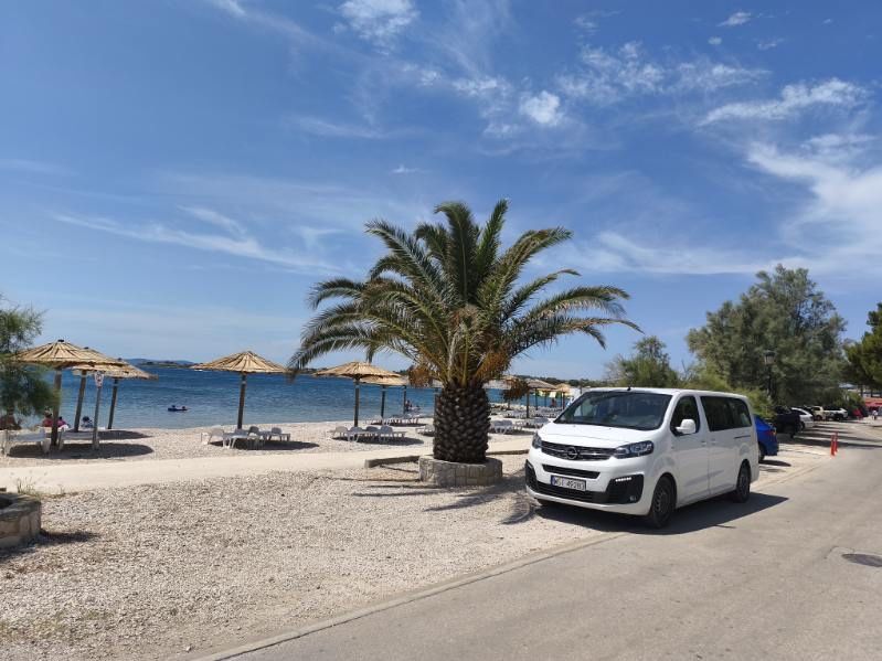 Wynajem busa 9-osobowego, rent a car, wypożyczalnia, wynajem