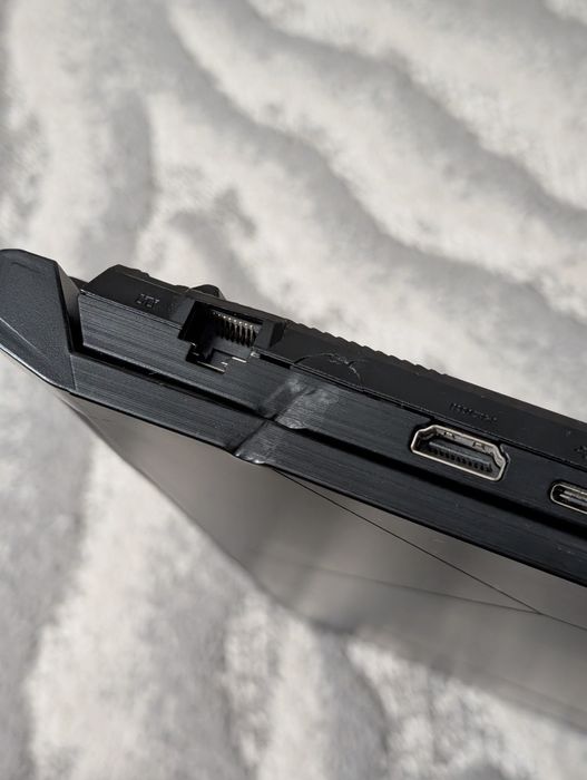 Ноутбук MSI Bravo-15