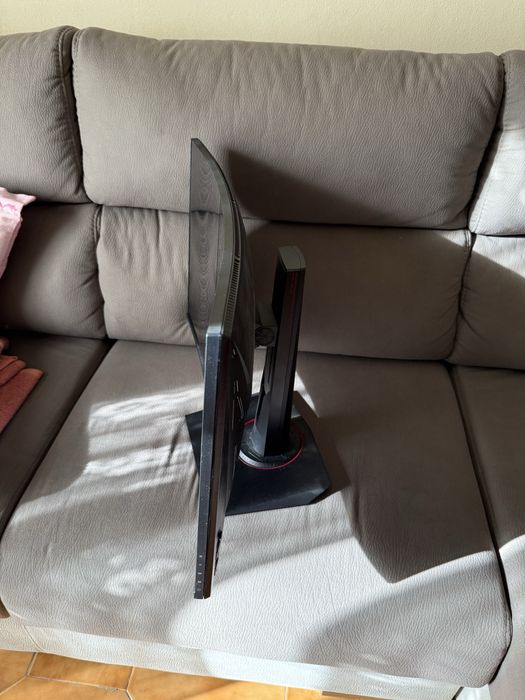 Monitor ASUS TUF Gaming 144hz